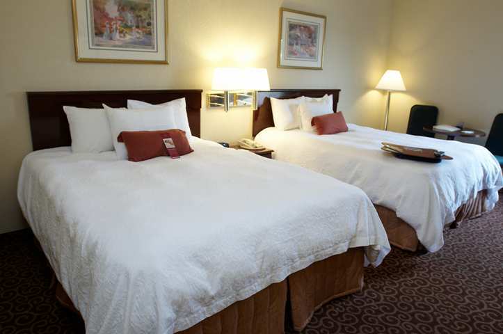 Hampton Inn ווסטר מראה חיצוני תמונה